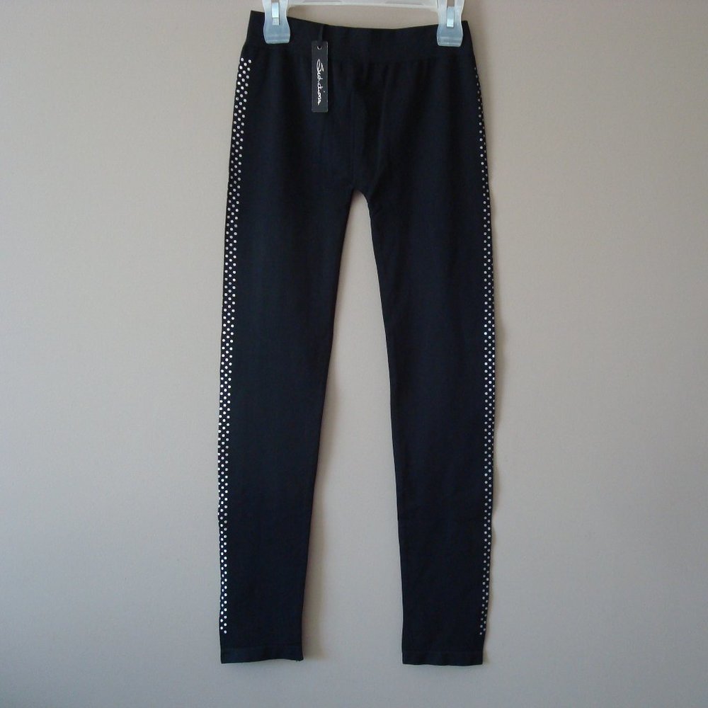 Ladies black leggings with white dot design